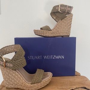 Stuart Weitzman Alex Crochet Wedge Sandal, Swamp